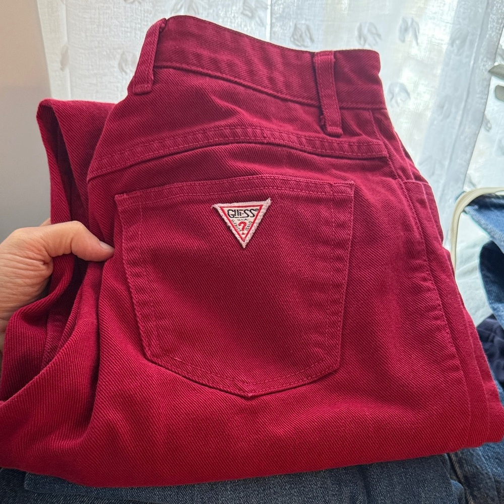 Vintage 80’s GUESS High Rise dark red straight leg Jeans size 30.